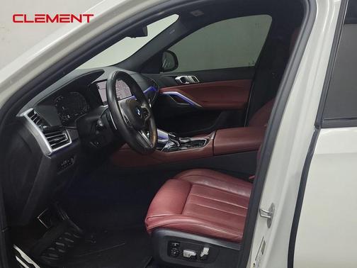 2022 BMW X6 xDrive40i