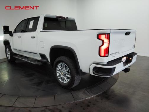 2024 Chevrolet Silverado 2500 High Country