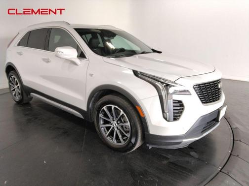 2022 Cadillac XT4 Premium Luxury
