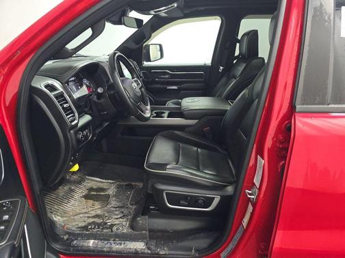 Flame Red Clearcoat 2021 RAM 1500 Laramie