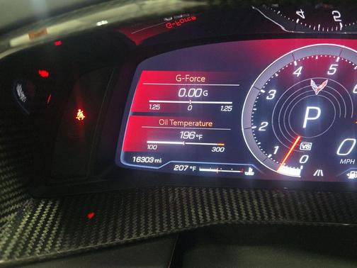 2020 Chevrolet Corvette Stingray w/3LT