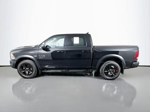 Diamond Black 2022 RAM 1500 Classic SLT