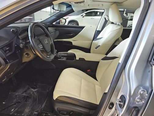 2022 Lexus ES 350 Base