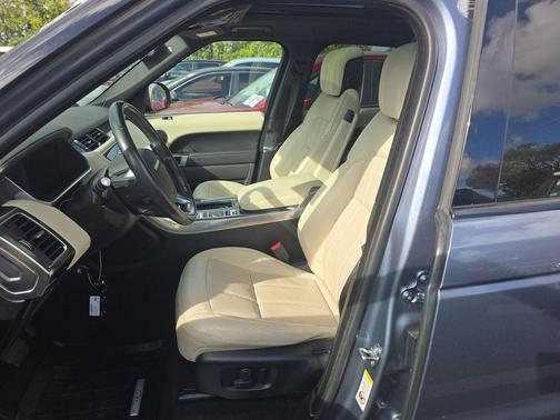 2020 Land Rover Range Rover Sport 3.0L Supercharged HSE