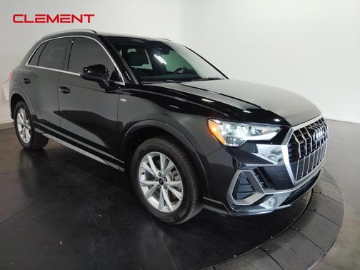 2021 Audi Q3 45 S line Premium