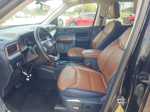 Shadow Black 2024 Ford Maverick Lariat