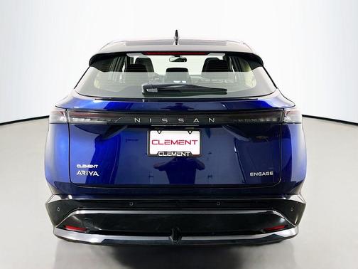 2t Blu Blk Roof 2024 Nissan ARIYA ENGAGE