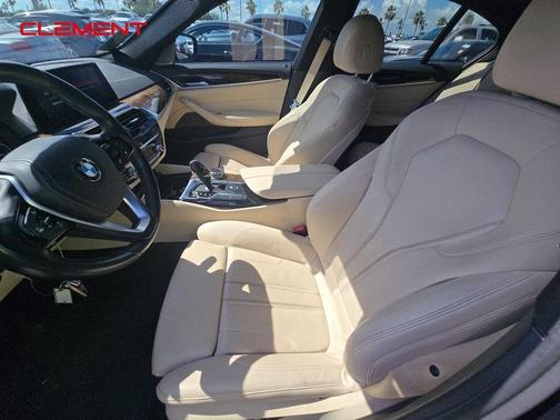 2019 BMW 540 i