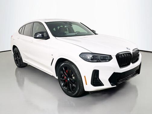 Alpine White 2023 BMW X4 M40i