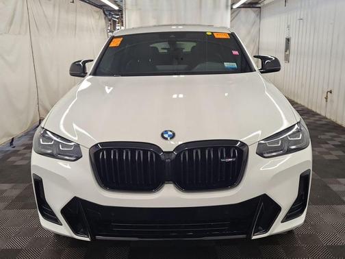 Alpine White 2023 BMW X4 M40i