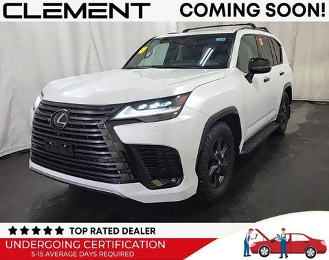 2025 Lexus LX 700h Overtrail