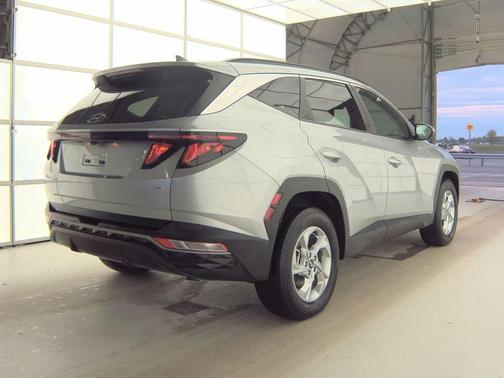 Shimmering Silver 2024 Hyundai TUCSON SEL
