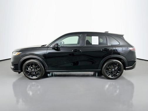 Crystal Black Pearl 2024 Honda HR-V Sport