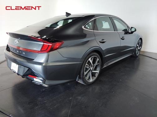 2022 Hyundai SONATA SEL Plus