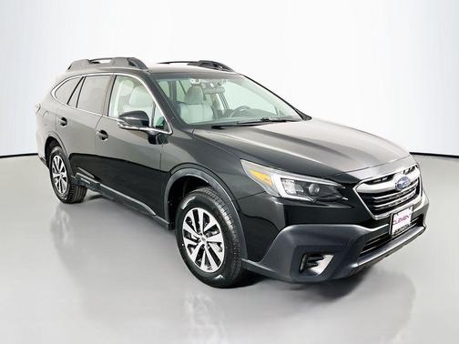 Crystal Black Silica 2022 Subaru Outback Premium
