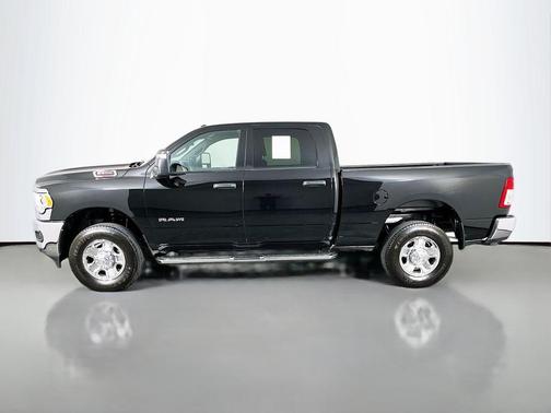 Diamond Black 2024 RAM 2500 Big Horn