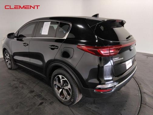 2022 Kia Sportage LX