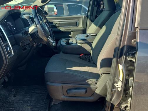 2022 RAM 1500 Classic SLT