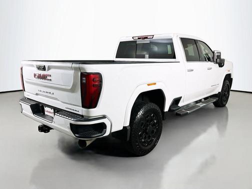 2025 GMC Sierra 2500 Denali