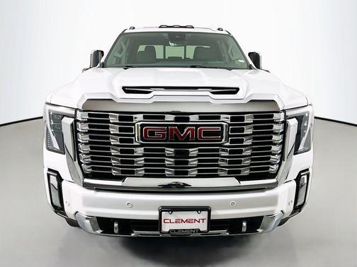2025 GMC Sierra 2500 Denali