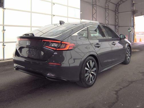 2022 Honda Civic EX-L