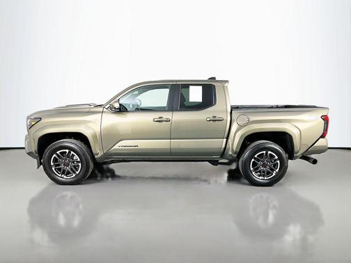 Bronze 2025 Toyota Tacoma TRD Sport