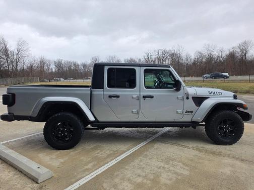 2022 Jeep Gladiator Willys 4x4