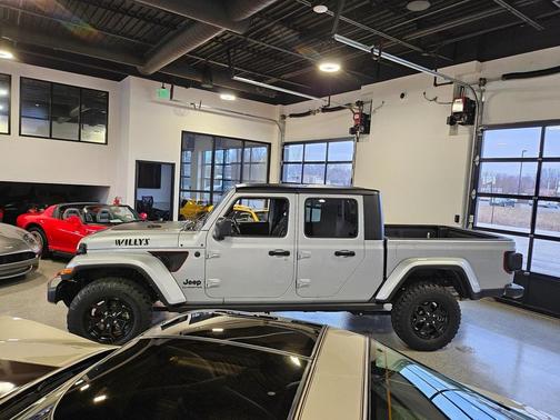 2022 Jeep Gladiator Willys 4x4