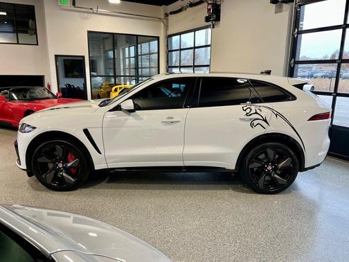 2022 Jaguar F-PACE SVR