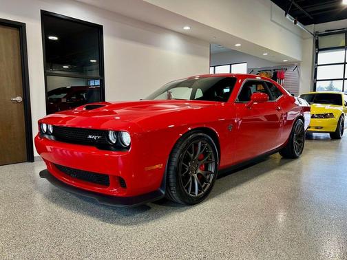2015 Dodge Challenger SRT Hellcat
