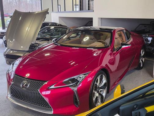 Infrared 2018 Lexus LC 500 Base