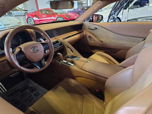 Infrared 2018 Lexus LC 500 Base