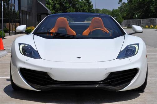 2013 McLaren MP4-12C Base