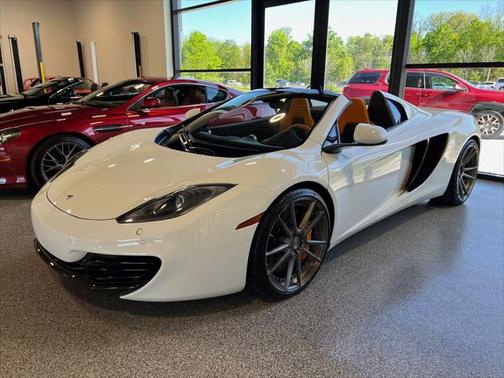 2013 McLaren MP4-12C Base
