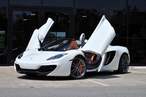 2013 McLaren MP4-12C Base