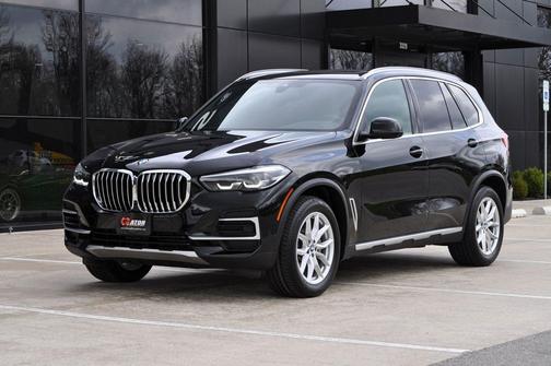 Jet Black 2023 BMW X5 xDrive40i