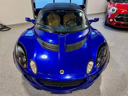 2005 Lotus Elise Base