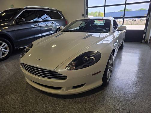 White 2009 Aston Martin DB9 Base