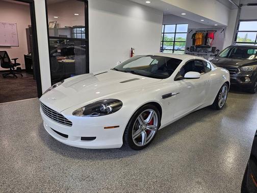 White 2009 Aston Martin DB9 Base