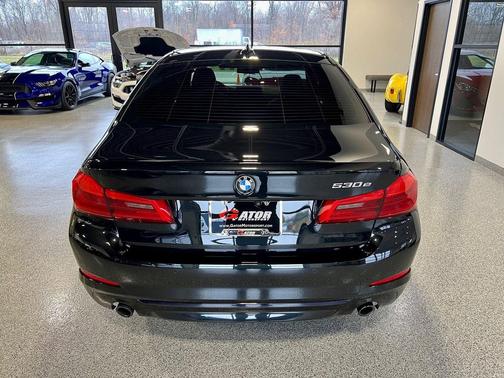 2019 BMW 530e xDrive iPerformance