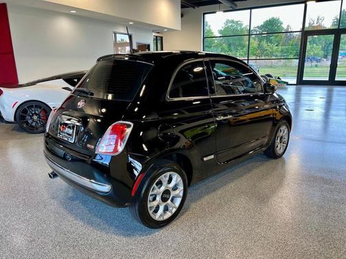 2017 FIAT 500 Lounge