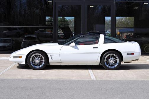 1996 Chevrolet Corvette Base