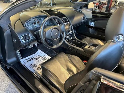 2012 Aston Martin DB9 Volante Sport Edition