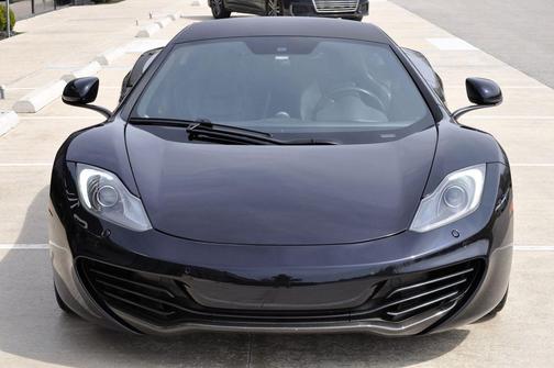 Black 2012 McLaren MP4-12C Base