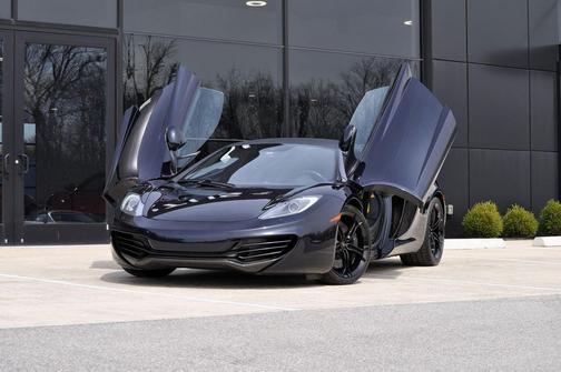 Black 2012 McLaren MP4-12C Base