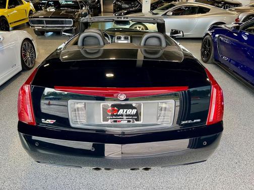 2008 Cadillac XLR Base