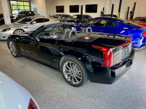 2008 Cadillac XLR Base