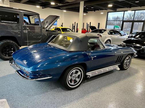 1966 Chevrolet Corvette Base