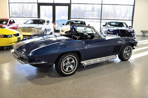 1966 Chevrolet Corvette Base