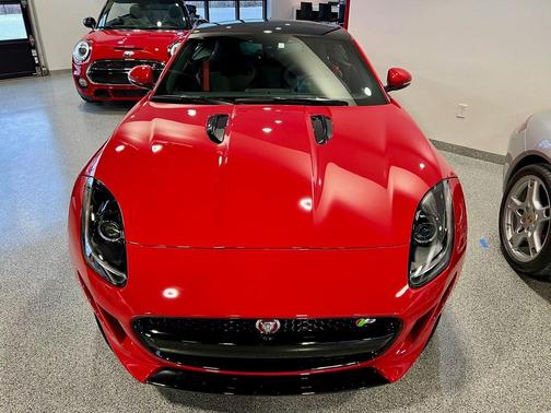 2015 Jaguar F-TYPE R